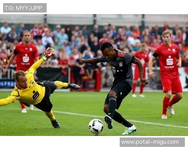 拜仁与汉堡对决罗贝里再现昔日辉煌激情时刻